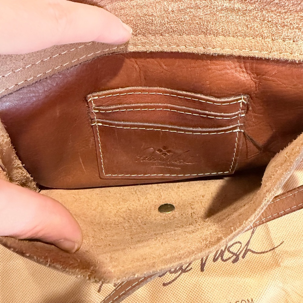 Patricia Nash Tan Leather Envelope Flap Crossbody - Picture 14 of 15